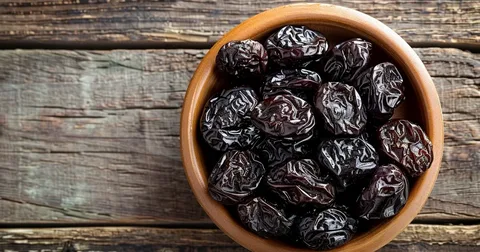 تصویر 4 از آلو بخارا سیاه عمده با کیفیت ممتاز